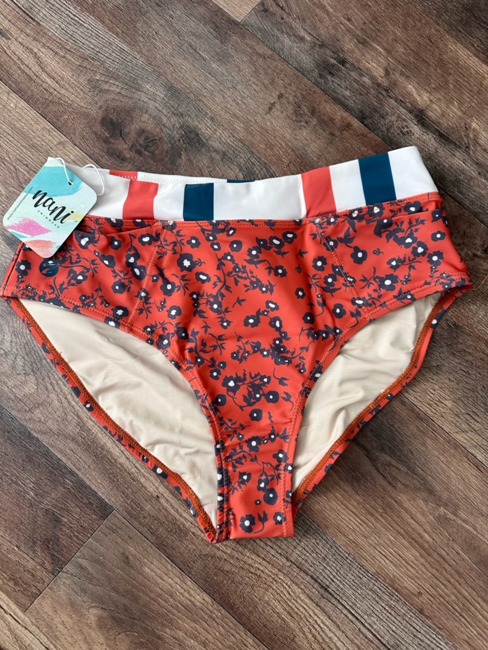 New, Nani Mojave Bloom pocket Bottom swimwear